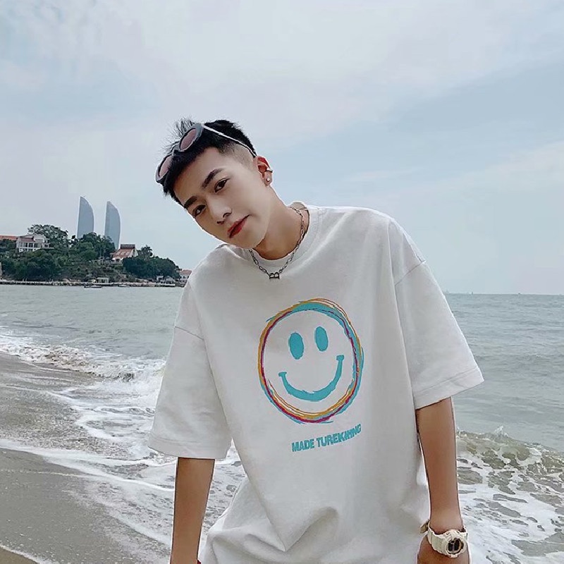 Áo thun tay ngắn dáng rộng in hình mặt cười thời trang phong cách Hàn Quốc cho nam size M-5XL