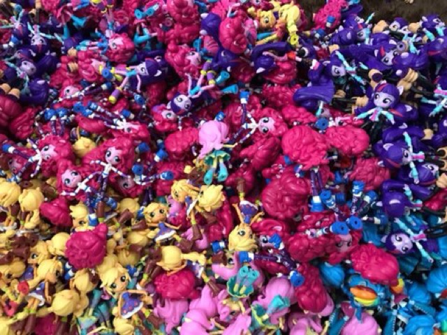 Set 12 Equestria Girls khác nhau ngẫu nhiên