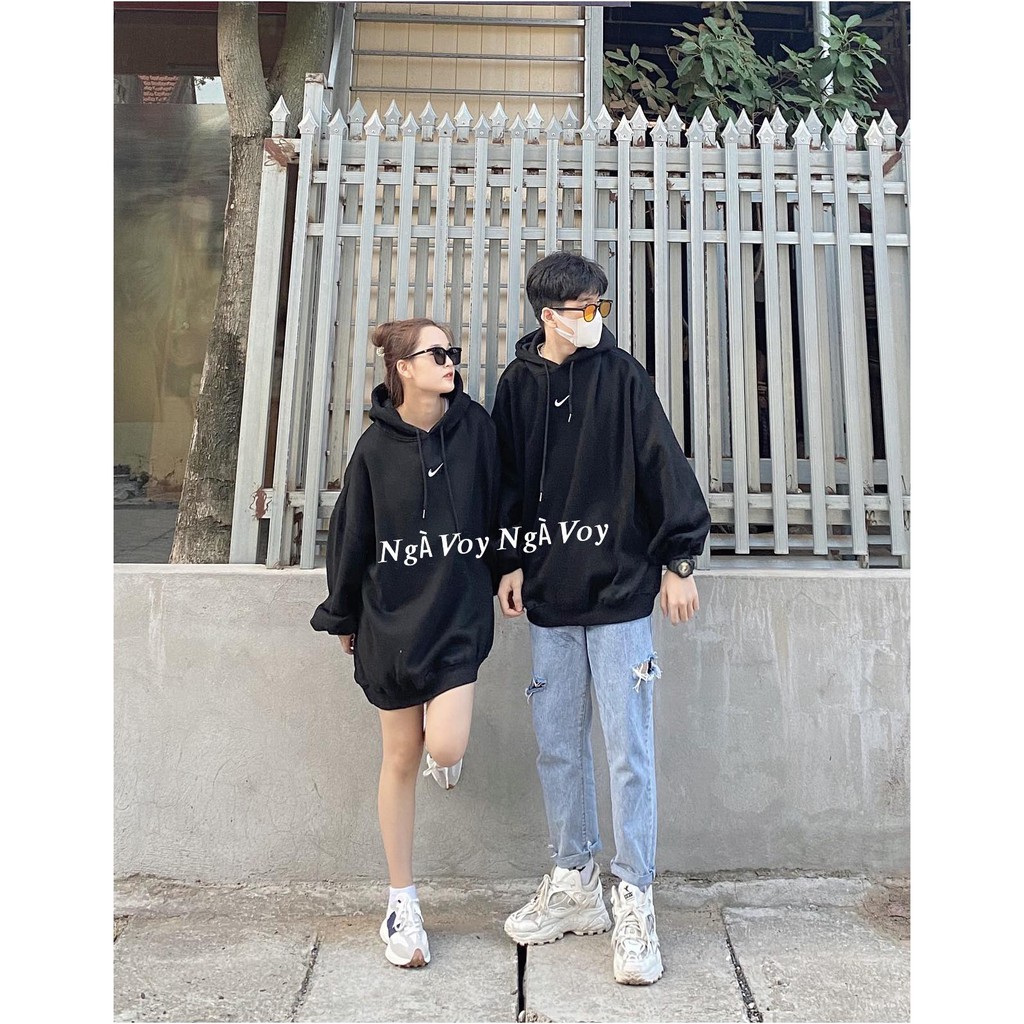 ÁO HOODIE NK CÓ CHỮ TRÊN MŨ MÀU ĐEN VÀ TRẮNG | BigBuy360 - bigbuy360.vn