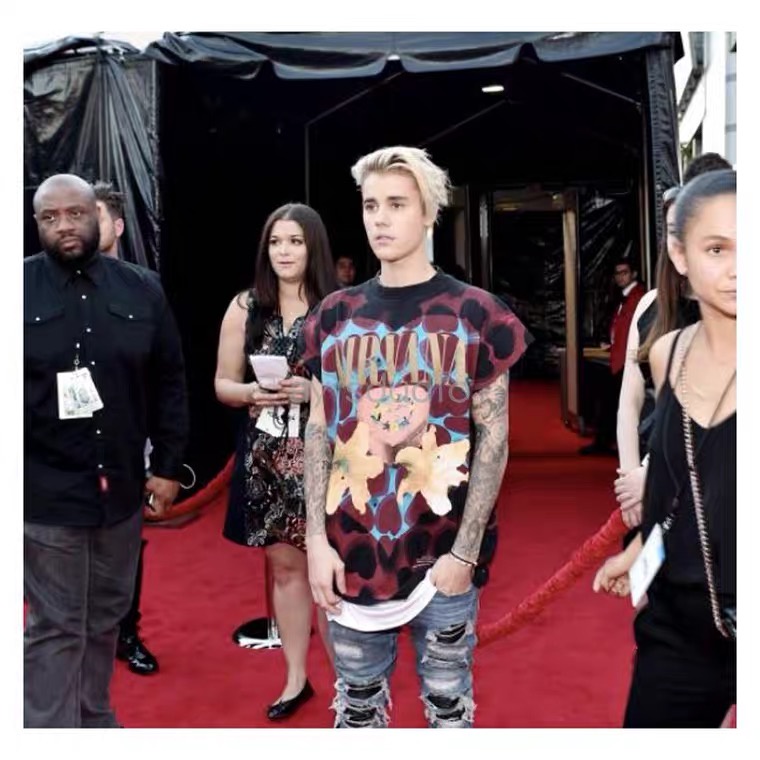 Áo Phông Vintage Tee Kurt Nirvana Justin Bieber