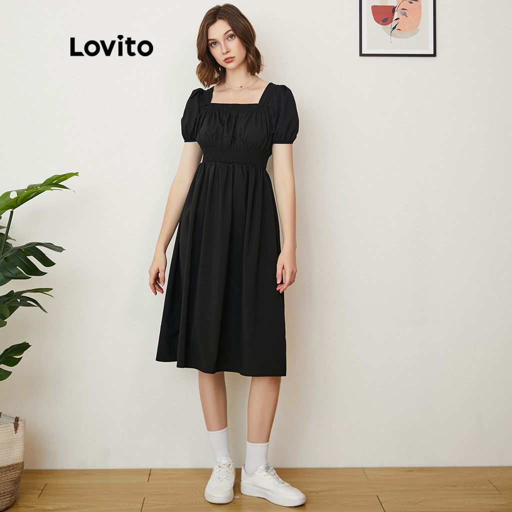 Lovito Đầm suông thường tay phồng cổ vuông L24AD169 (Đen)