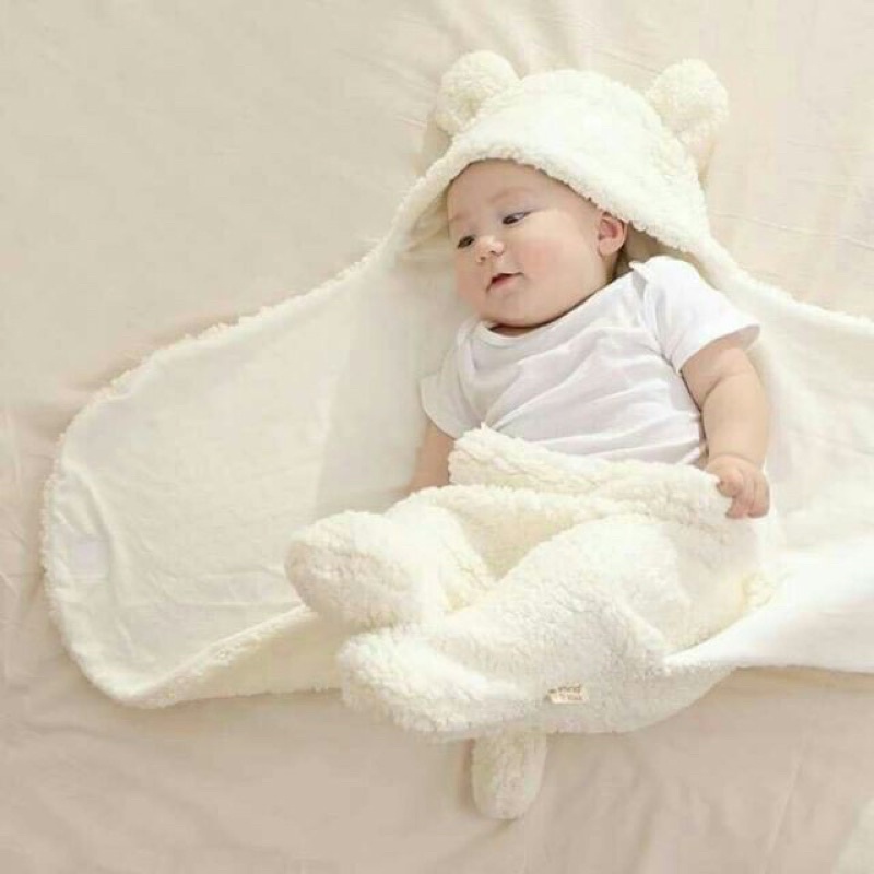 ủ lông cừu có chân cho bé sơ sinh