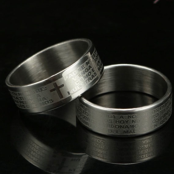 Nhẫn Thép Titan Hình Thánh Giá Và Kinh Thánh