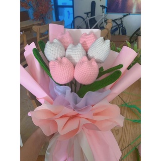 Bó hoa tuylip móc bằng len handmade