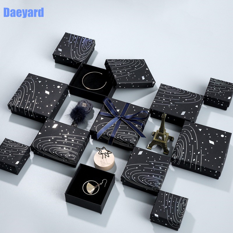 Hộp Đựng Trang Sức Hình Galaxy Độc Đáo