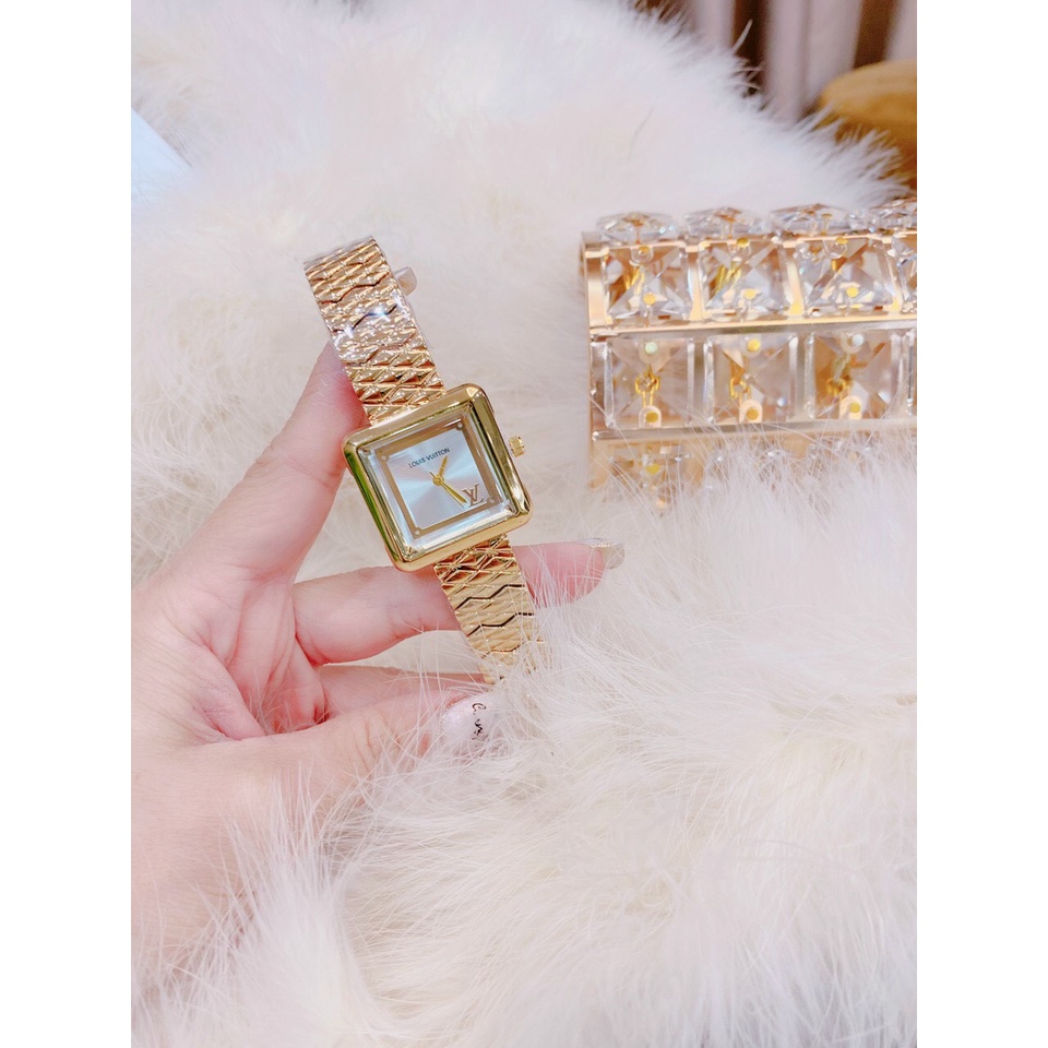 Đồng hồ nữ Louis Vuitton cao cấp - chống nước