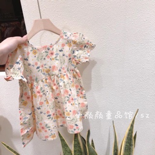 Váy hoa bánh bèo bé gái