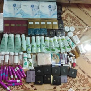 Combo máy rửa mặt và sữa rửa mặt