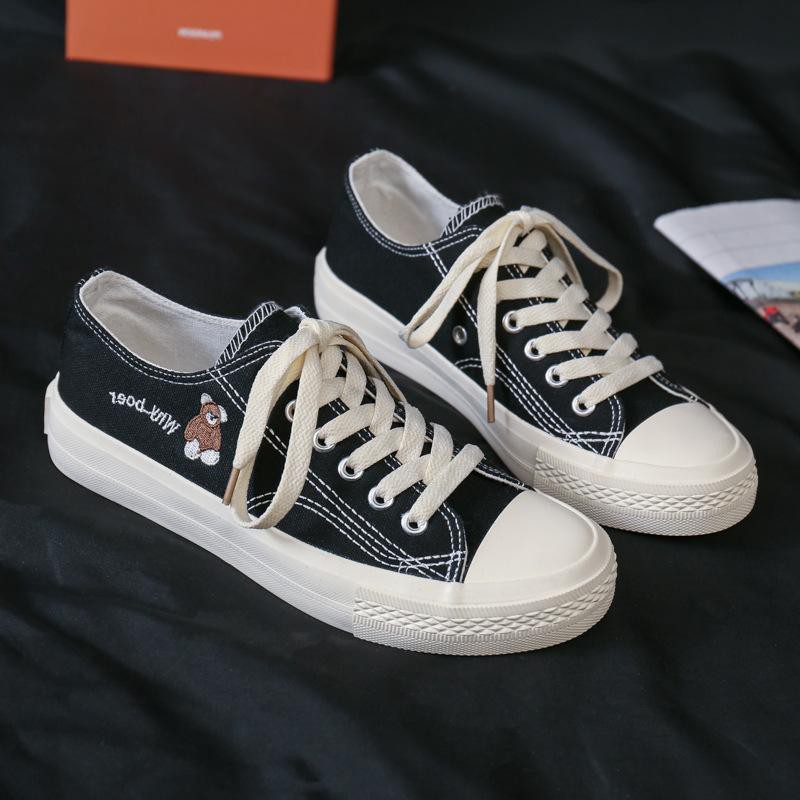 Giày cv cổ thấp hình gấu dáng thể thao bata nữ ulzzang full box, giày đế bằng vải canvas - SAGI ĐẶNG