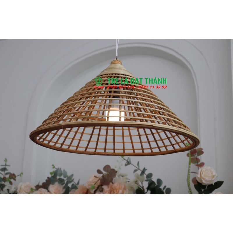 Chao đèn mây trang trí sân thượng đèn nón thưa