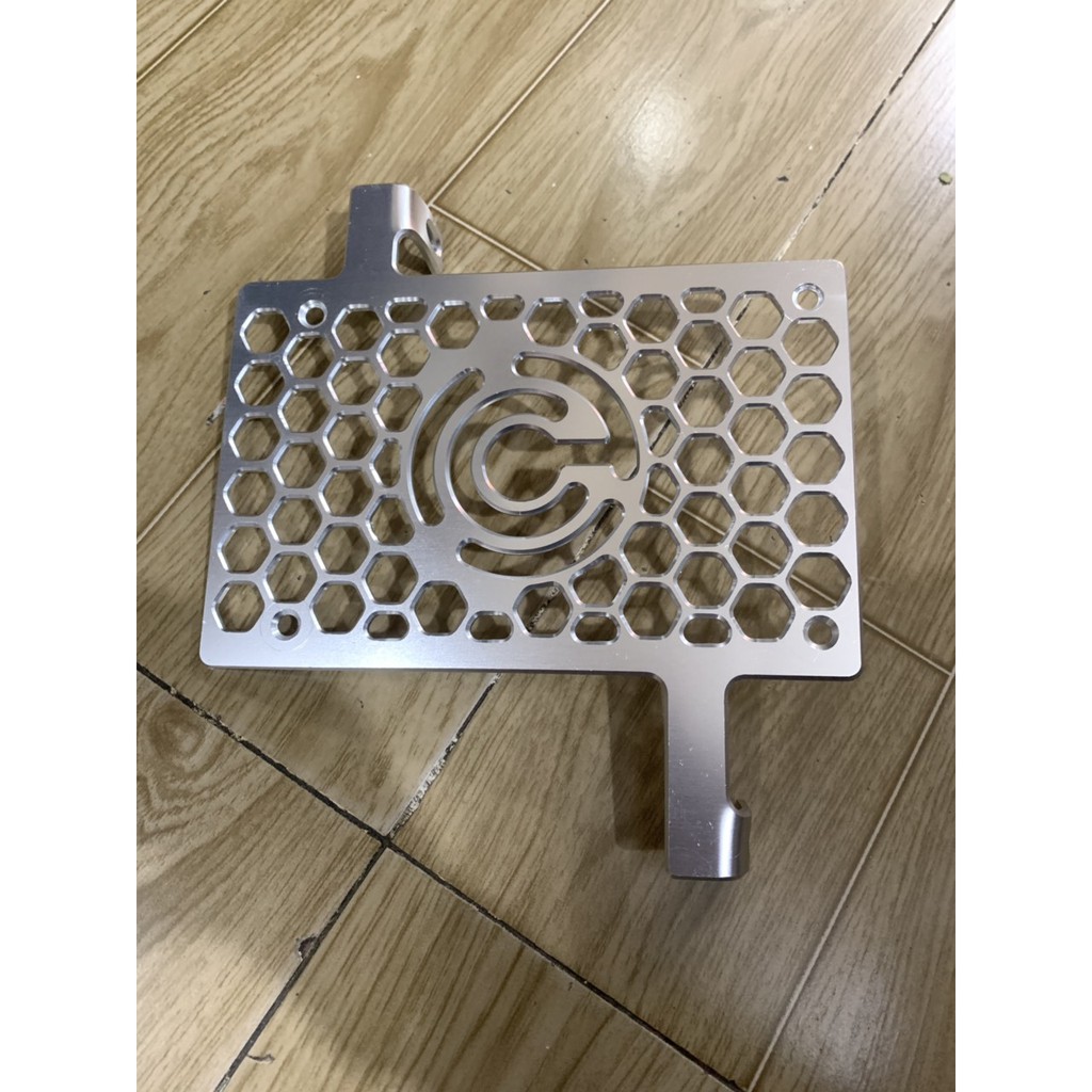 Che két nước xe exciter 155 nhôm cnc màu bạc