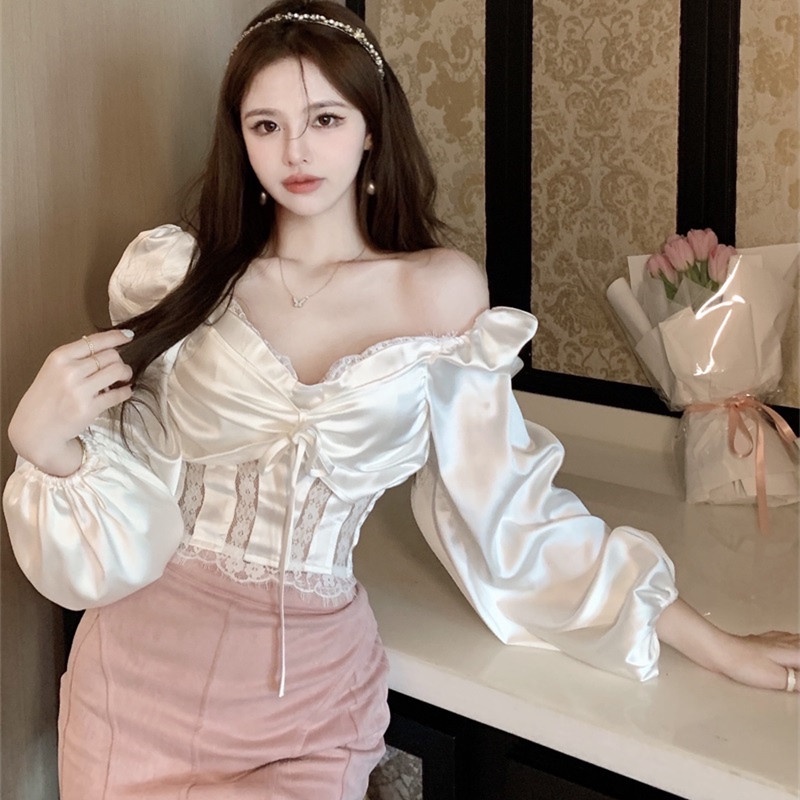 Áo Cổ Vuông Tay Phồng Phối Ren Thời Trang Mùa Hè Dễ Phối Đồ Cho Nữ