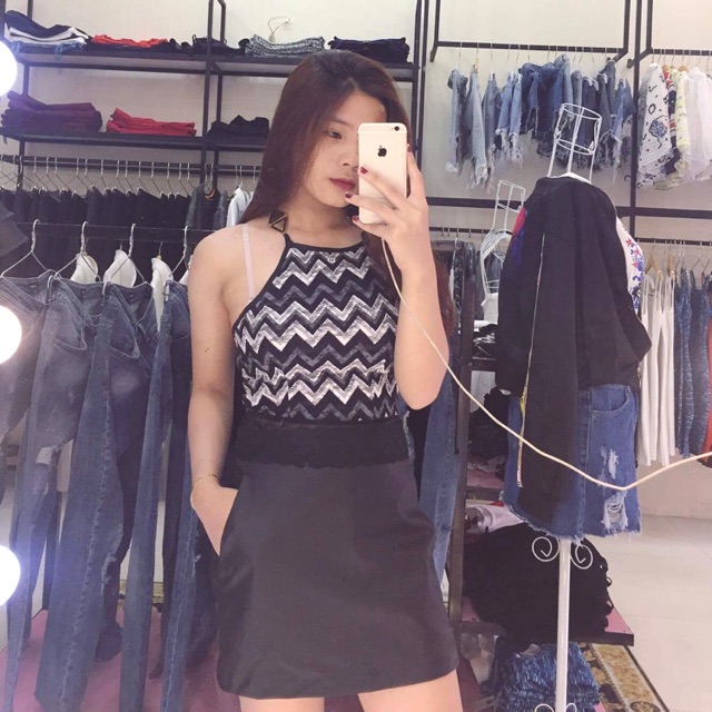 Set yếm và chân váy da 