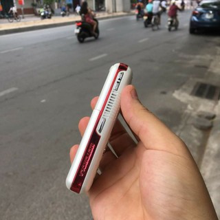 Điện thoại motorola rockr e1