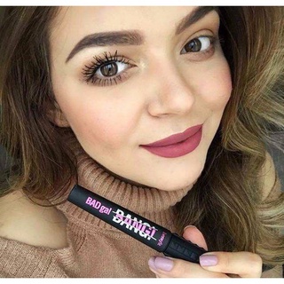 Chuốt mi Benefit Badgal BANG