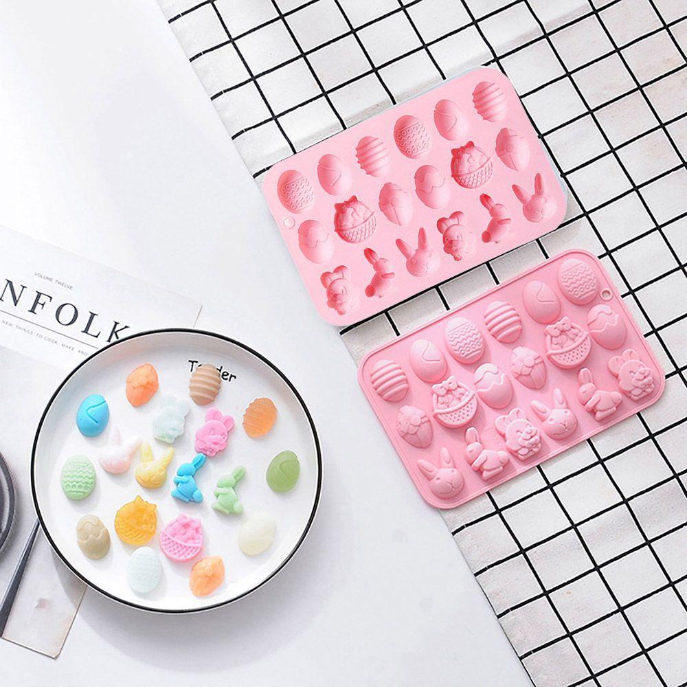 Khuôn Làm Bánh / Xà Phòng 18 Ô Hình Thỏ Dễ Thương