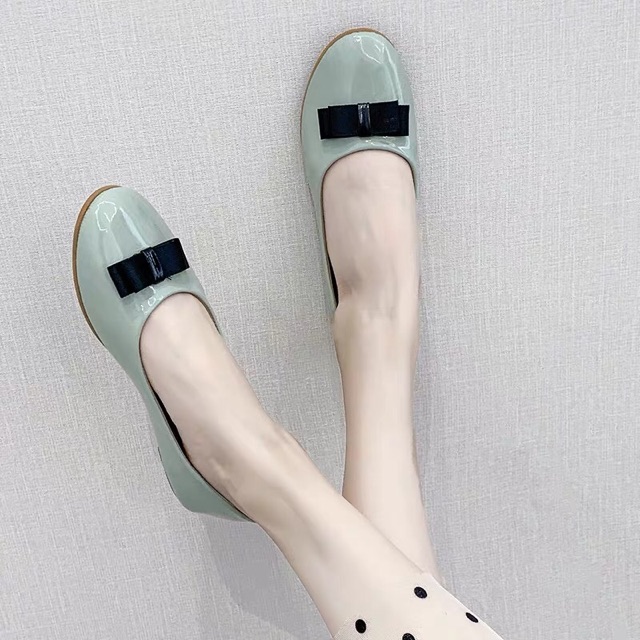 Giày bệt nơ da bóng 160k | BigBuy360 - bigbuy360.vn