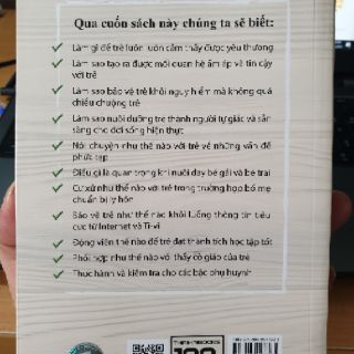 Sách - Yêu Thương Sai Cách Con Trách Cả Đời