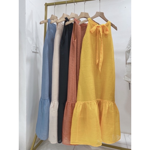 Váy yếm tơ buộc nơ lưng | BigBuy360 - bigbuy360.vn