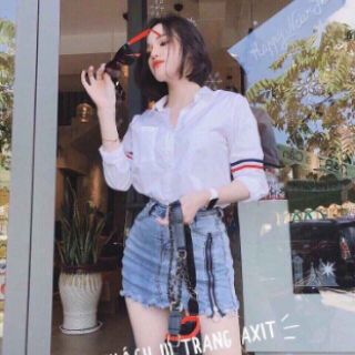 Áo sơ mi trắng quốc dân thần thánh