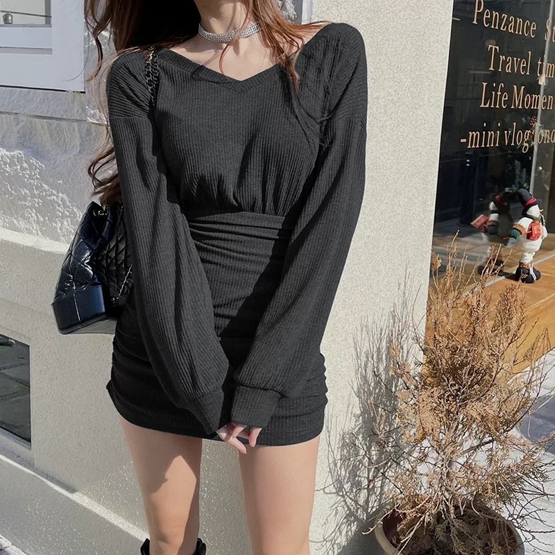 Đầm Ngắn Tay Dài Ôm Body Trễ Vai