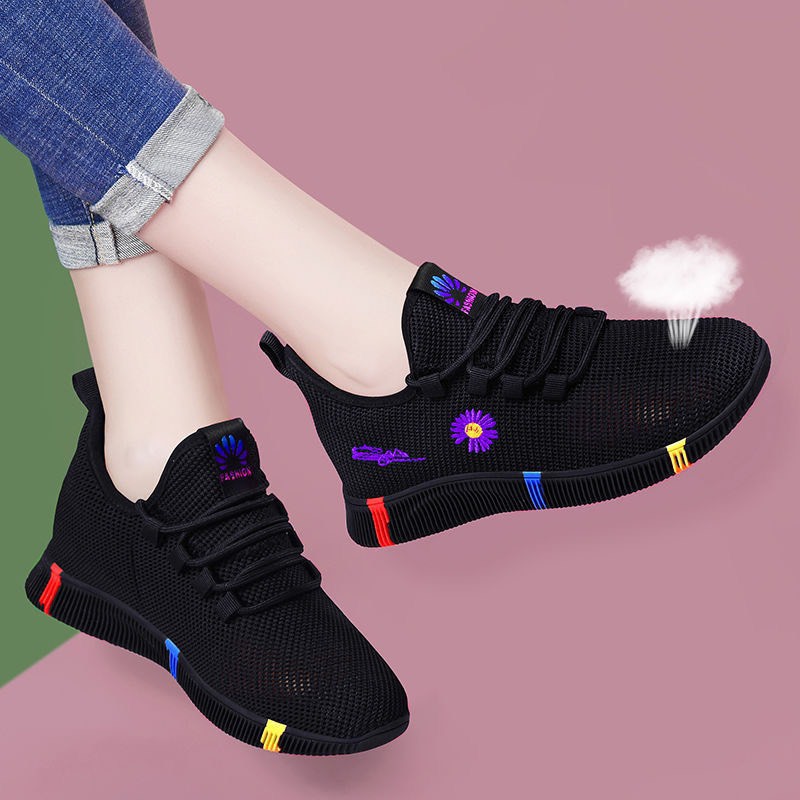(Có 2 Màu) Giày nữ sneakers thể thao - đế 3 vạch hoa cúc chữ ký | BigBuy360 - bigbuy360.vn