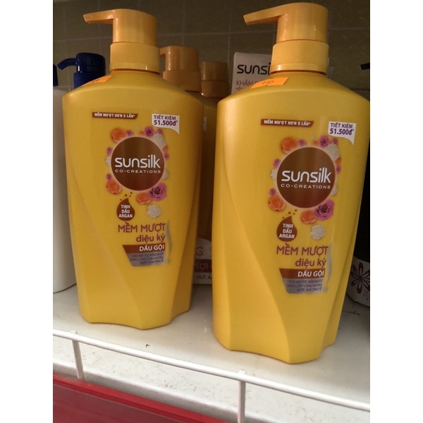 Dầu gội Sunsilk mềm mượt diệu kỳ lọ 900g