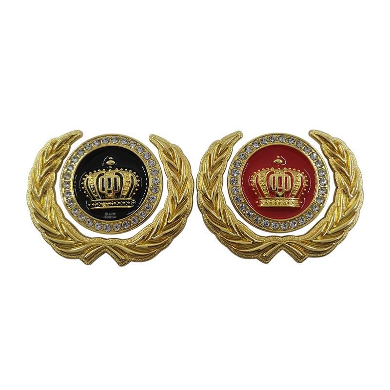 Logo hình vương miện bằng kim loại đẹp mắt trang trí xe hơi