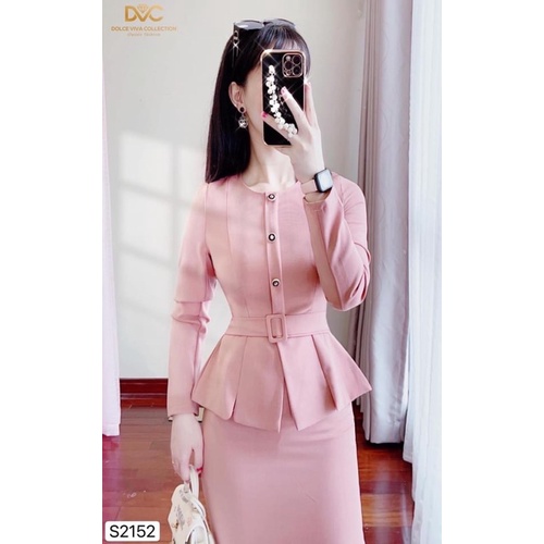Váy thiết kế