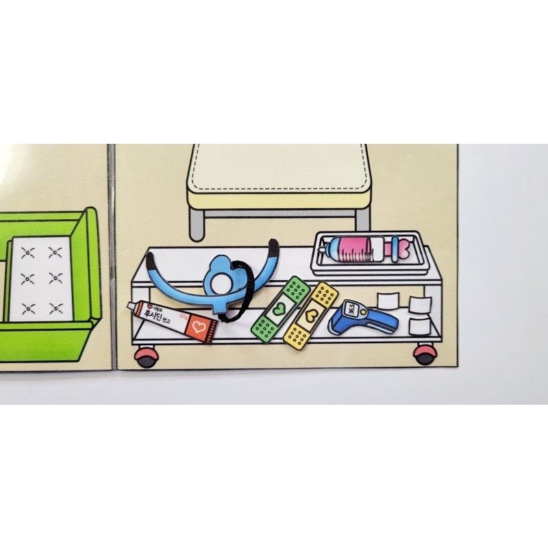 BÚP BÊ GIẤY BỆNH VIỆN CHO THÚ CƯNG