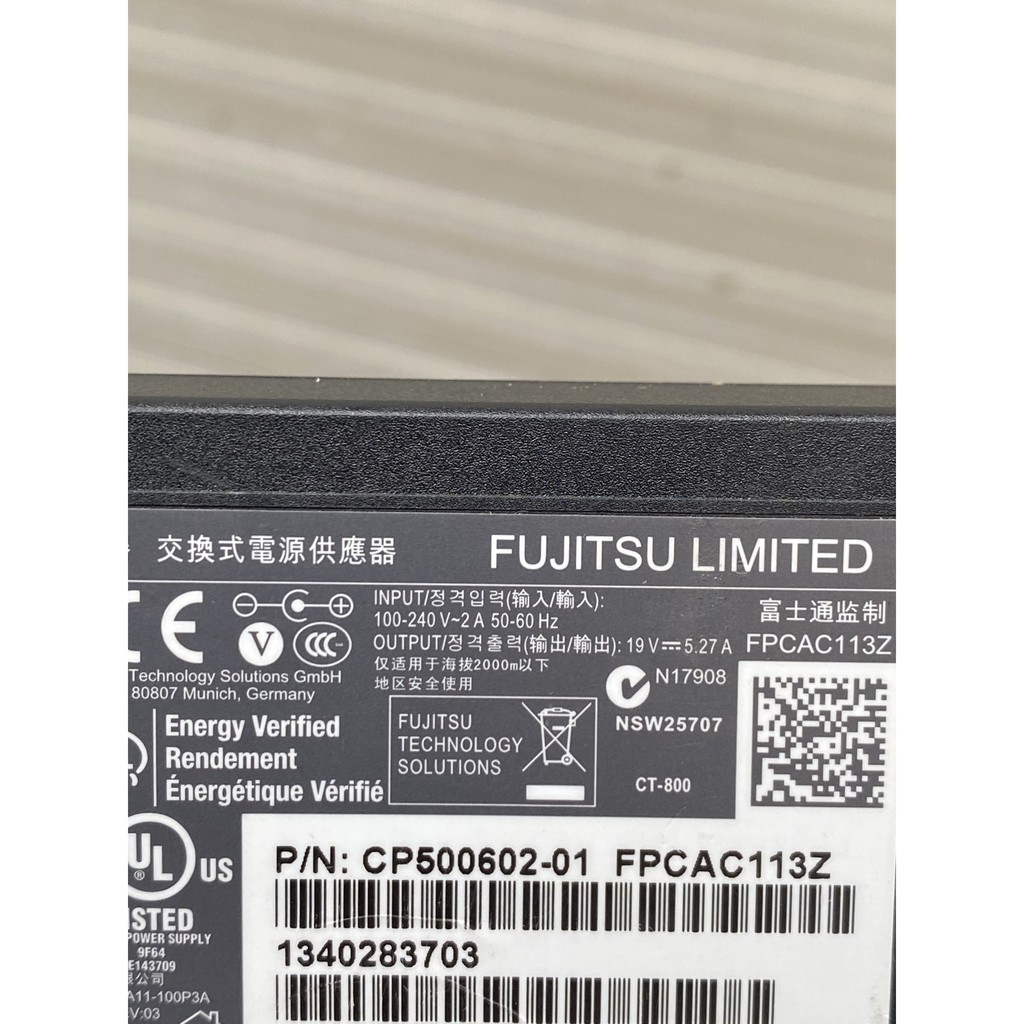 Sạc laptop Fujitsu 19V-5.27A chính hãng Fujitsu