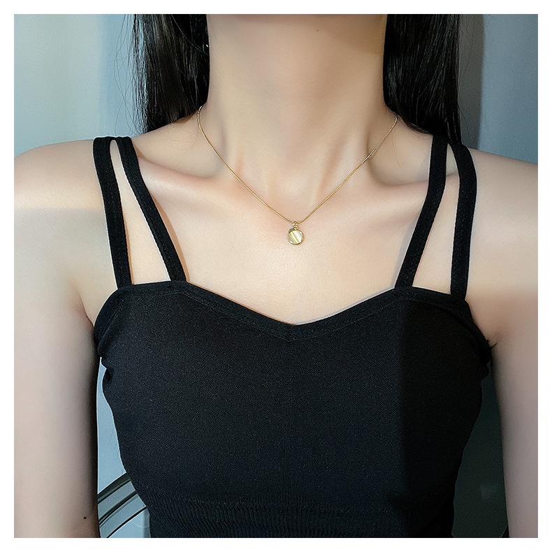 Vòng cổ thép titan mặt đá opal thời trang