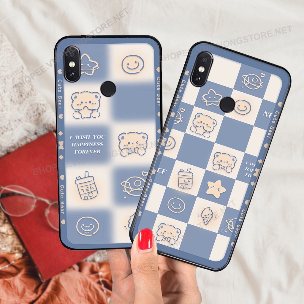 Ốp lưng Xiaomi Mi 8 / MI 8 SE / Mi 8 Lite in họa tiết caro, mẫu gấu cực đáng yêu / ốp gấu cute giá rẻ siêu bền