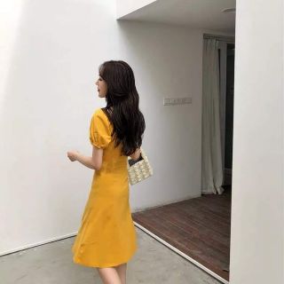 Váy liền