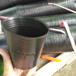 Chậu nhựa c5... 50 cái.. Liên an