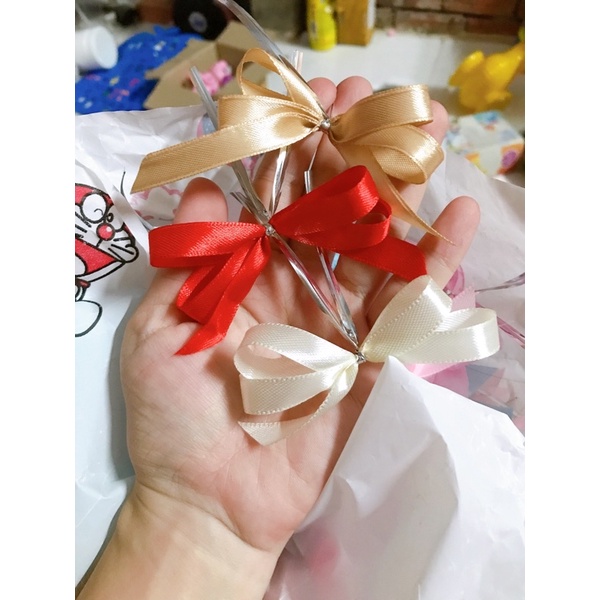 Inbox chọn mẫu - in nhãn chai dẹp bầu/ in nhãn chai suối Aquafina / in card Cảm Ơn / Nơ