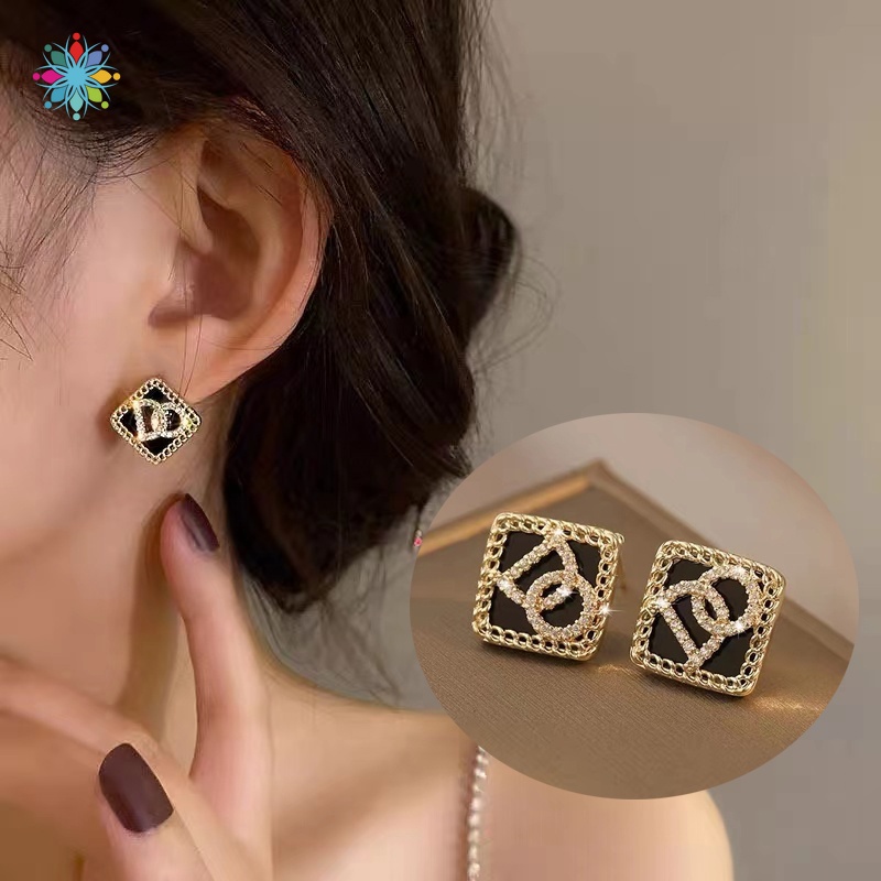 Khuyên Tai Hình Chữ Phong Cách Thời Trang Đơn Giản Dành Cho Nữ