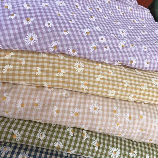 Vải Xô Hoạ Tiết Hoa Cúc Cao Cấp mềm mại nhà Lavie thấm hút mồ hôi tốt, vải may quần áo, khăn.