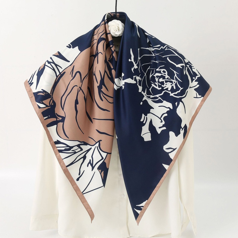 Khăn Choàng Vuông 90x90cm In Họa Tiết Hoa Hồng Bằng Satin Sang Trọng Cho Nữ