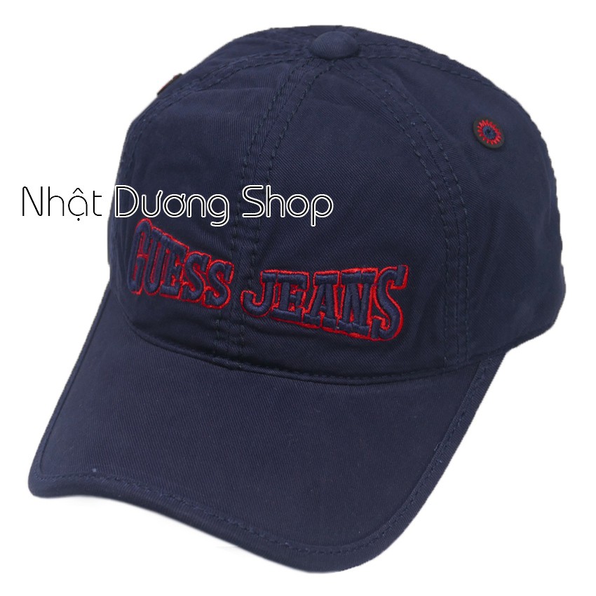 Nón kết Guess Jeans khóa xịn - chất liệu vải kaki xịn tạo nên sự sang trọng và phong cách