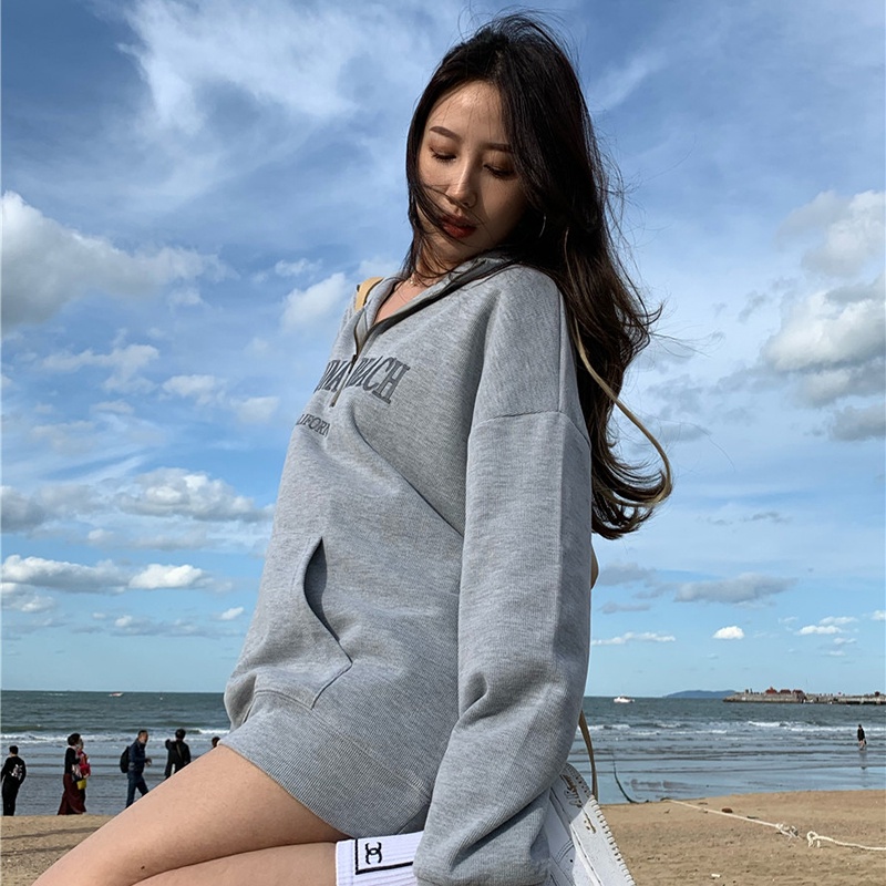 Áo nỉ tay dài cổ polo in họa tiết chữ phối khóa kéo phong cách retro Hàn Quốc cho nữ | BigBuy360 - bigbuy360.vn