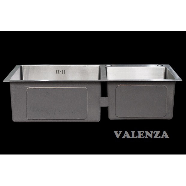 Combo chậu rửa chén bát inox Valenza 7843 hai hố lệch,vòi rửa bát đầu rút 02, bộ xả chậu, rá inox đa năng, bình xà phòng | BigBuy360 - bigbuy360.vn