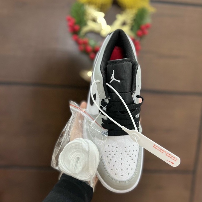 Giày jordan 1 Low Light Smoke Grey, giày jordan cổ thấp xám đen