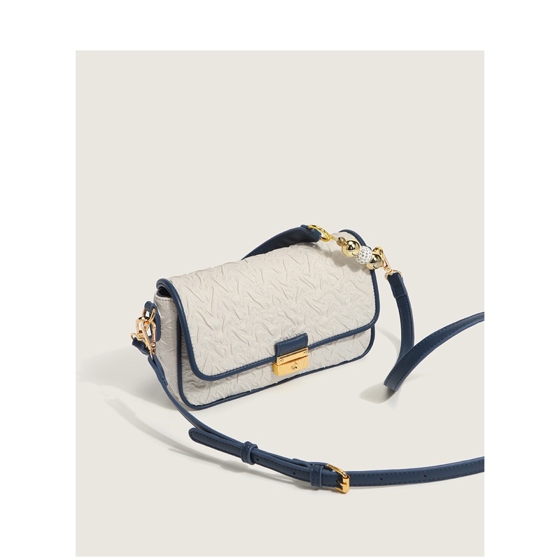 [SẴN] Túi kẹp nách vân sóng nổi dây charm nữ tính_kèm 2 dây đeo dài/ngắn