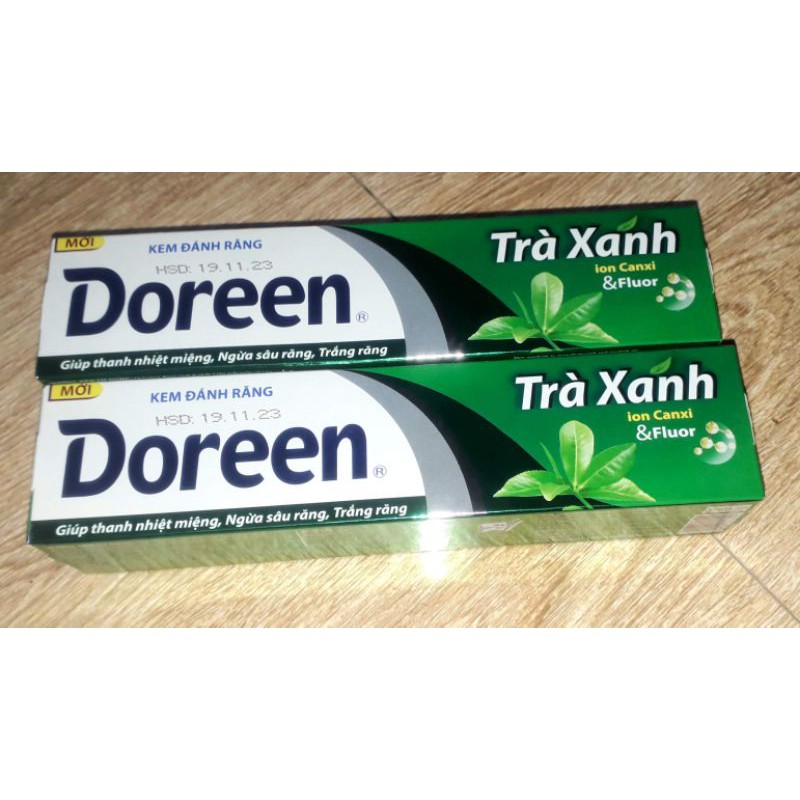 Một tuýp 180gam Kem đánh răng Trà xanh Doreen