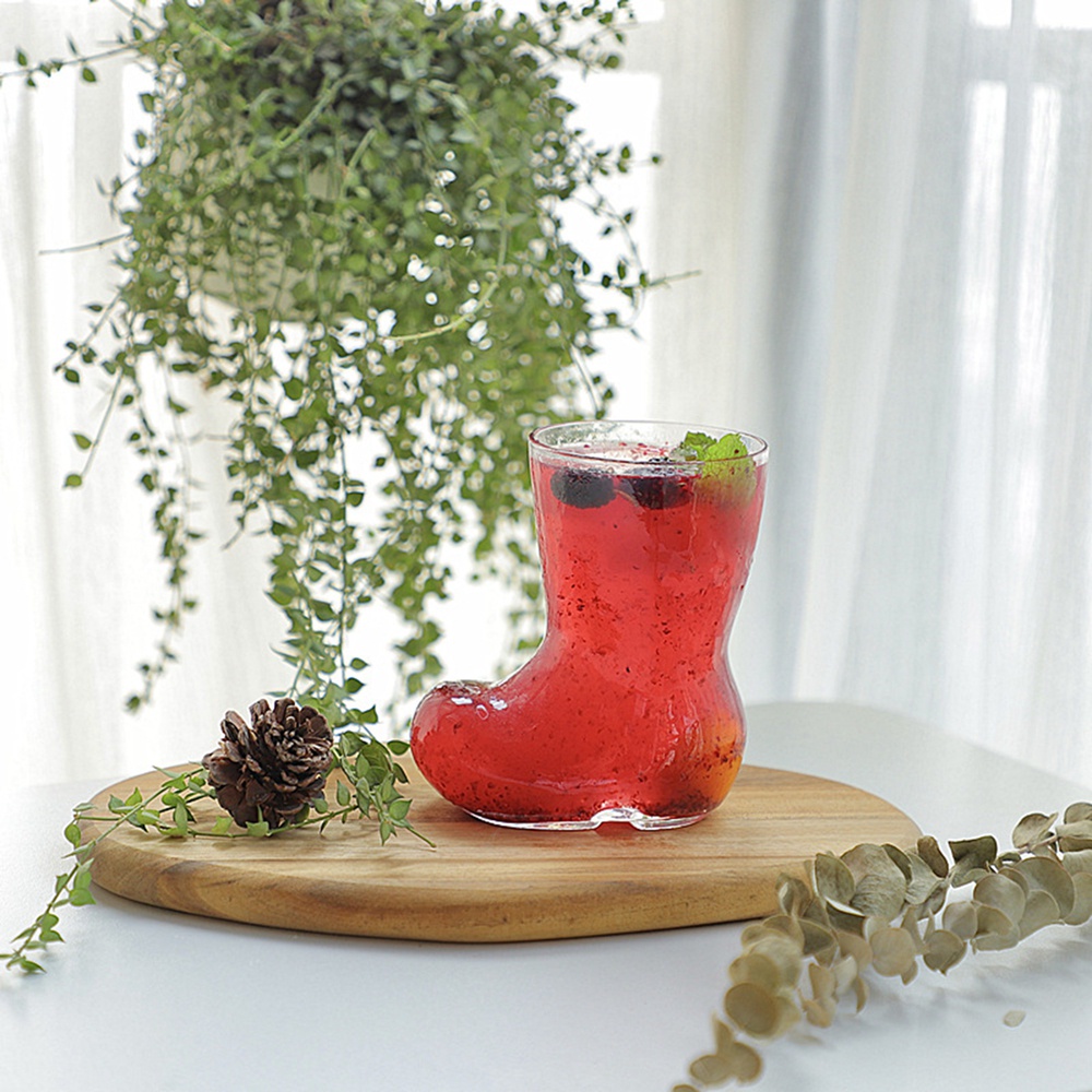 Cốc uống bia trong suốt hình chiếc ủng dễ thương