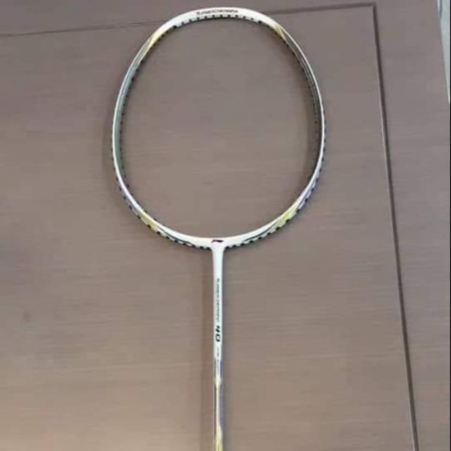 VỢT CẦU LÔNG LI-NING TURBO CHARGING 40