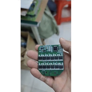 Mạch 12 fet thay thế bất kỳ máy gì.