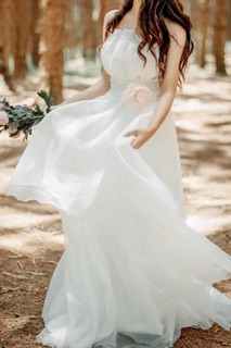 Đầm cúp ngực