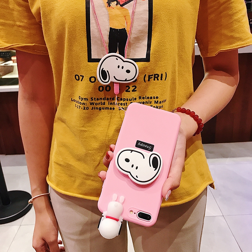 ốp lưng samsung In Hình Chú Chó Snoopy Đáng Yêu Có Giá Đỡ Và Dây Đeo Cho Samsung Galaxy S10E S10 Plus S9 S8 S7 S6 Note 10 8 9 5